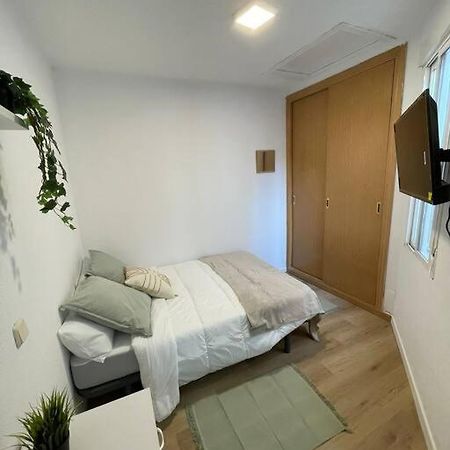 Juan Pantoja, Apartamento Para 2 En Metro Alvarado Madrid Kültér fotó