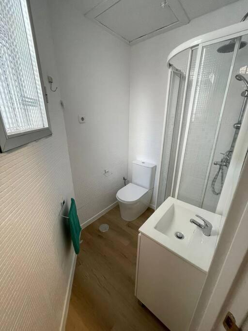 Juan Pantoja, Apartamento Para 2 En Metro Alvarado Madrid Kültér fotó