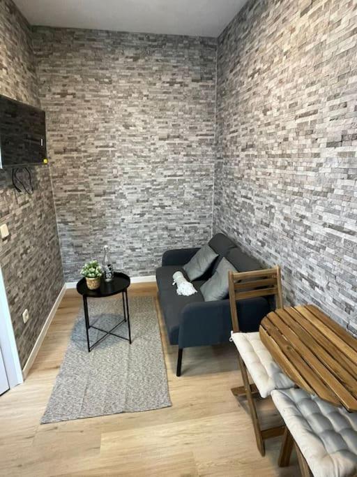 Juan Pantoja, Apartamento Para 2 En Metro Alvarado Madrid Kültér fotó